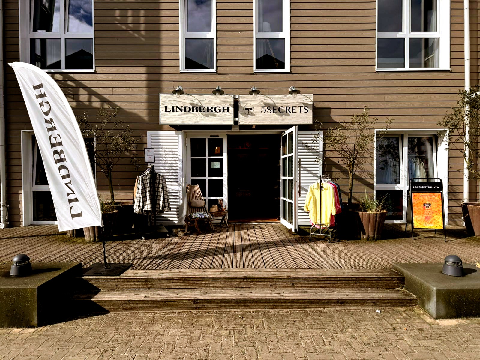 5Secrets Store an der Küste